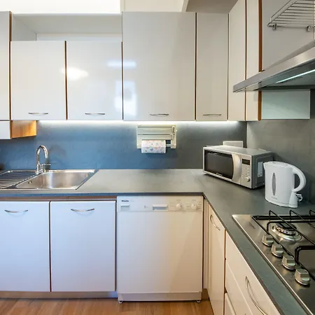 Apartamento Housmart Corte Galluzzi 7/1 *