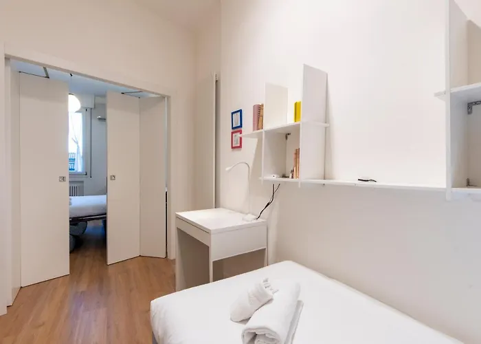 Housmart Corte Galluzzi 7/1 شقة