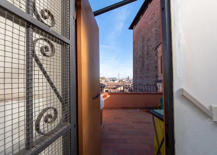 Housmart Corte Galluzzi 7/1 * بولونيا