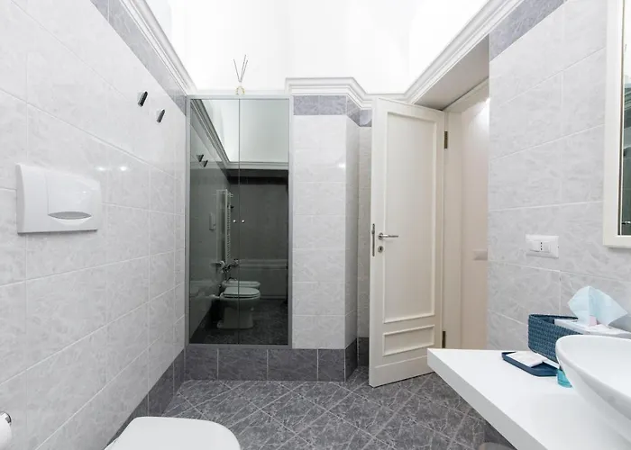 Housmart Corte Galluzzi 7/1 *