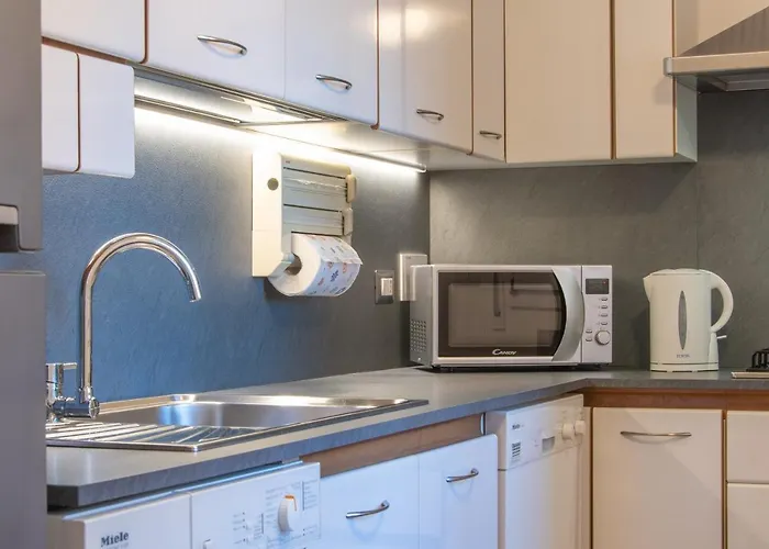 Housmart Corte Galluzzi 7/1 *