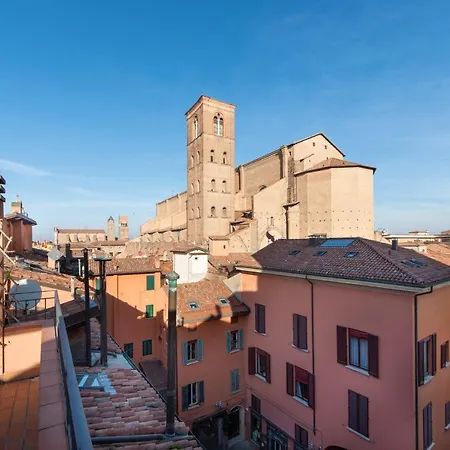 Housmart Corte Galluzzi 7/1