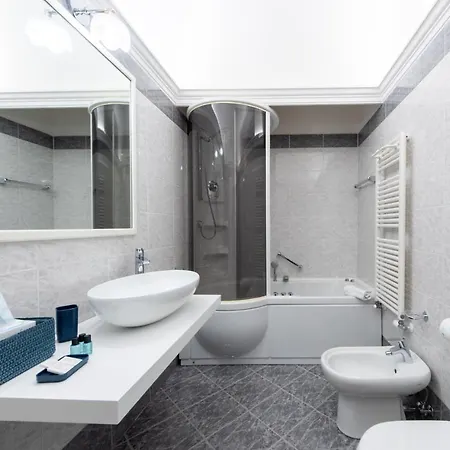 Housmart Corte Galluzzi 7/1